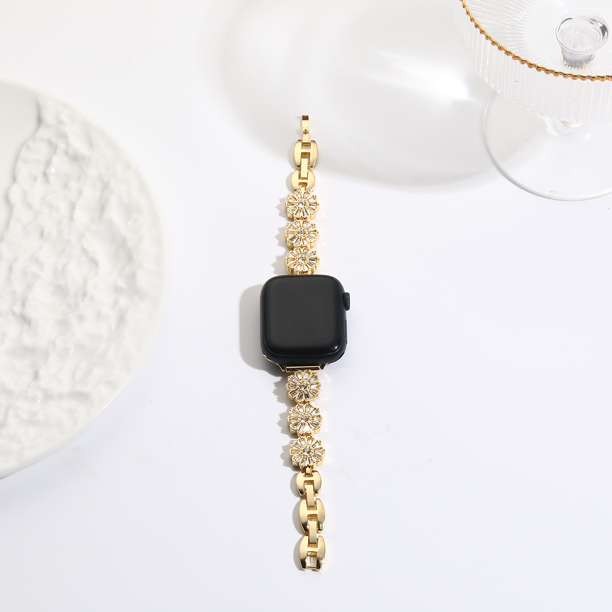 Williane Skiva Daisy Diamond Apple Watch Strap