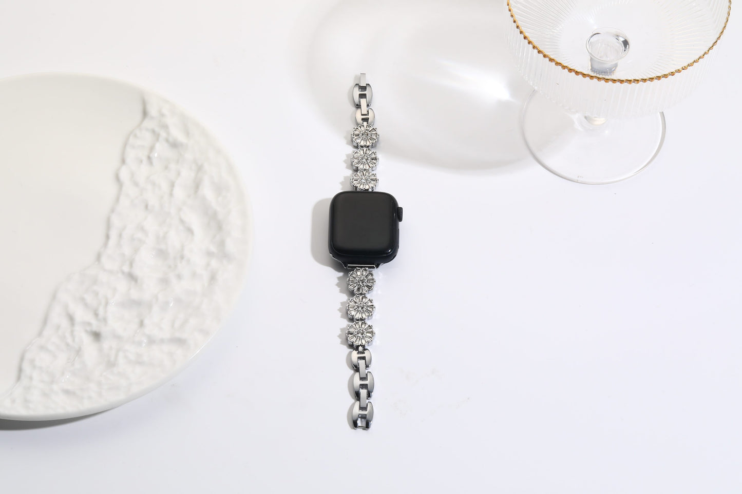 Williane Skiva Daisy Diamond Apple Watch Strap