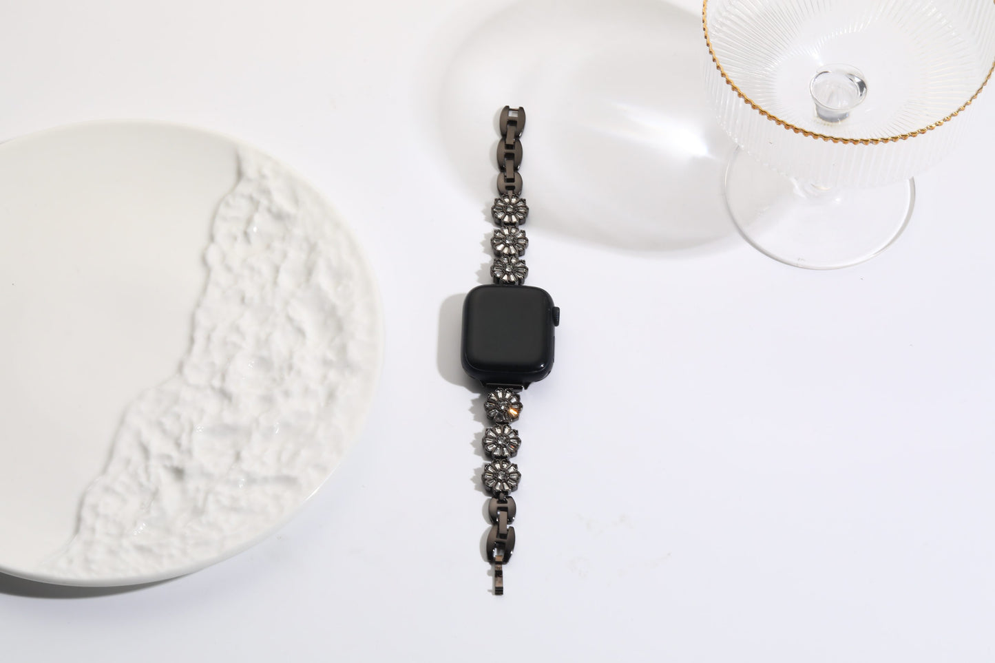 Williane Skiva Daisy Diamond Apple Watch Strap