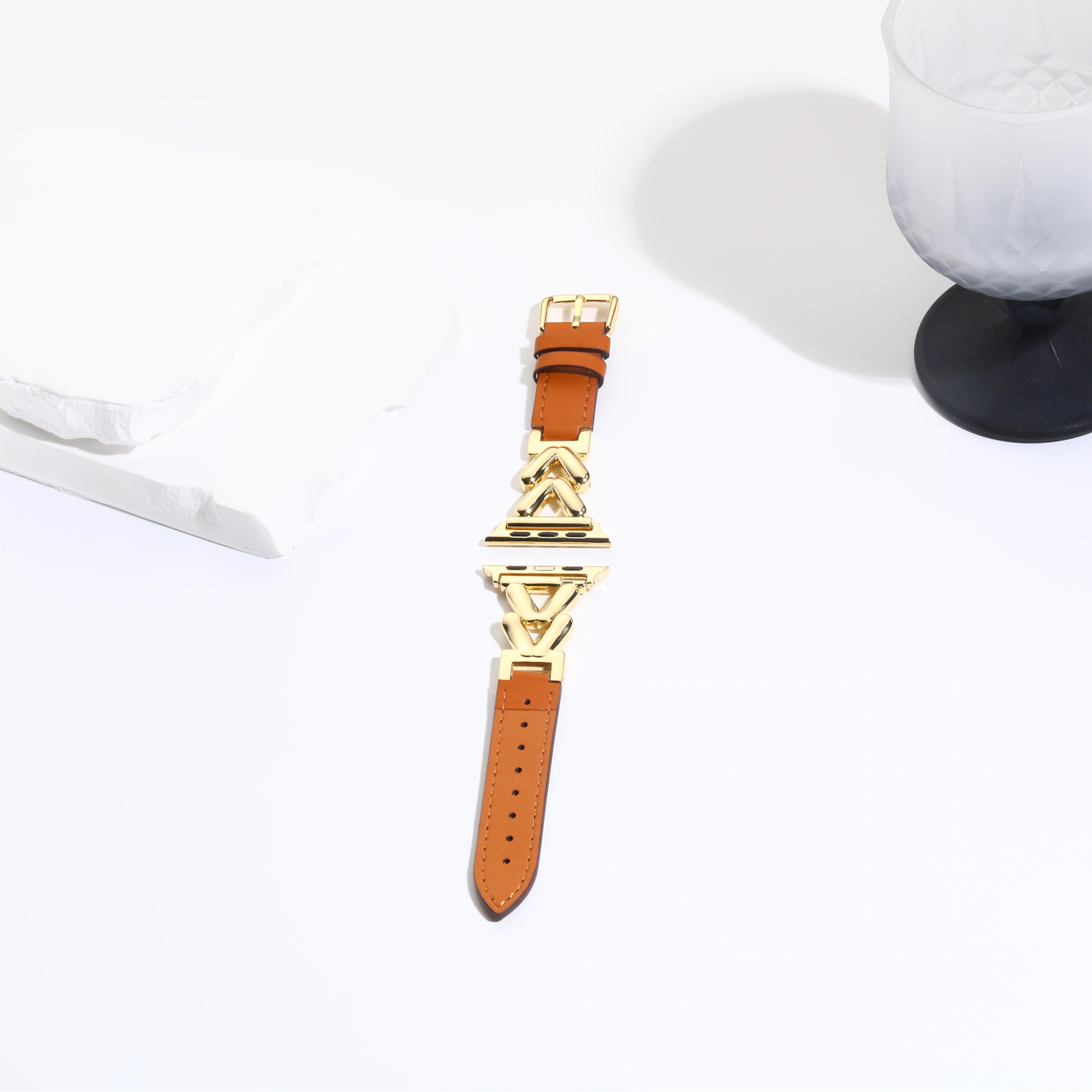 Williane Skiva Belt Love Chain Apple Watch Strap