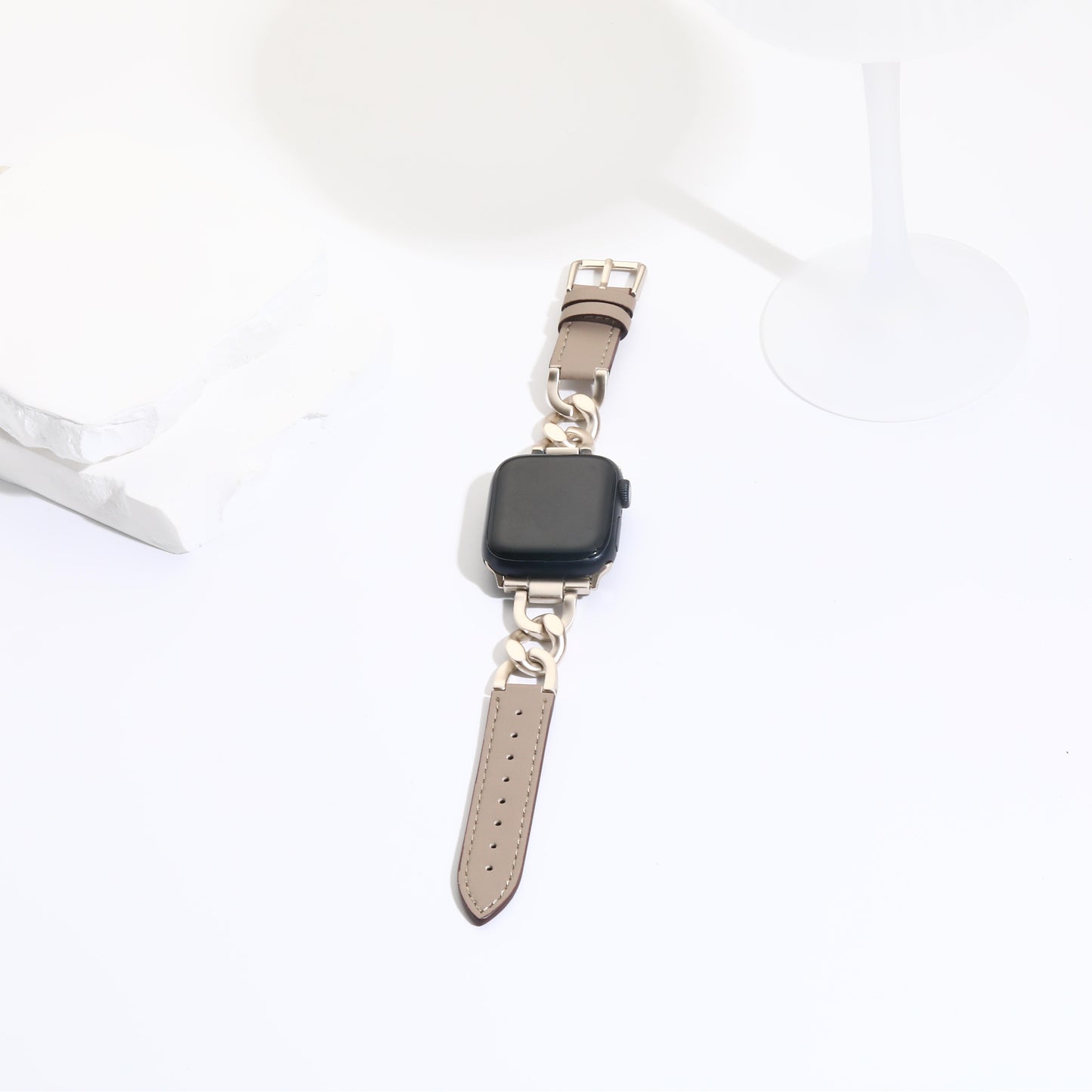Williane Skiva Leather Belt Twist Chain Apple Watch Strap