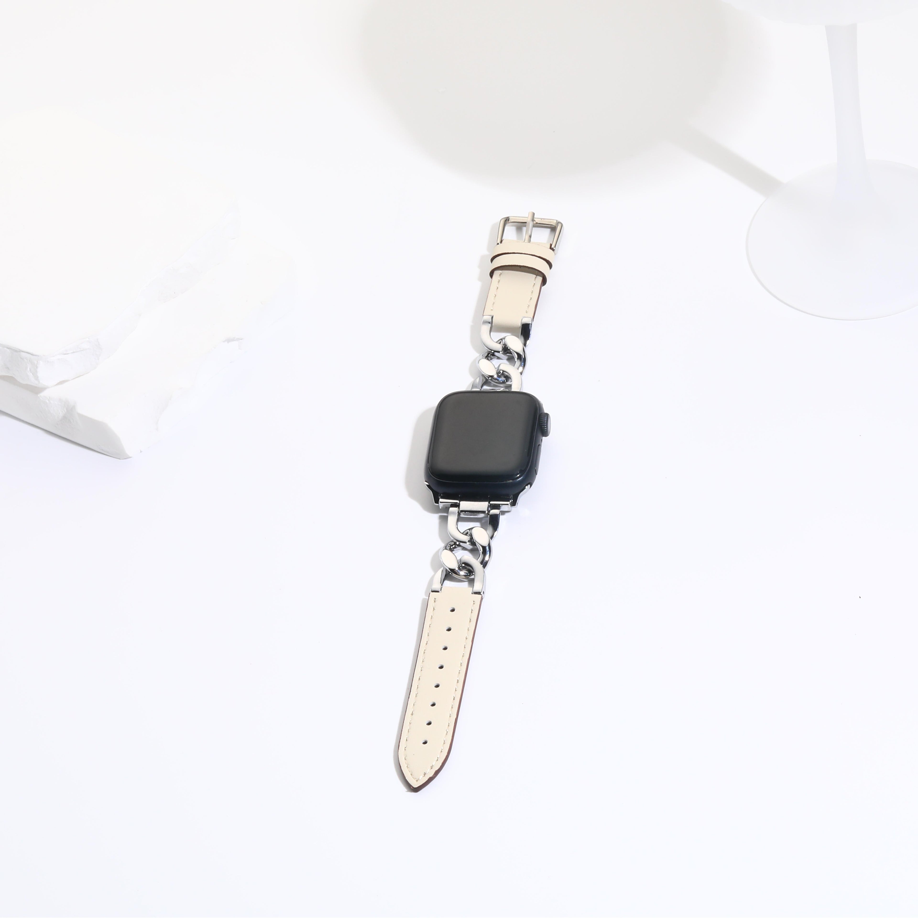 Williane Skiva Leather Belt Twist Chain Apple Watch Strap
