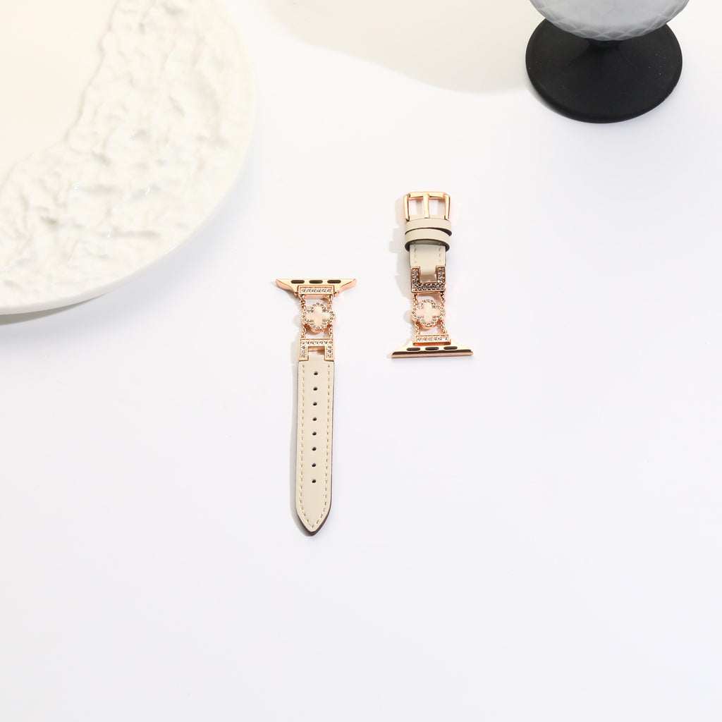 Williane Skiva Leather Clover Strap Elegant Metal Apple Watch Strap