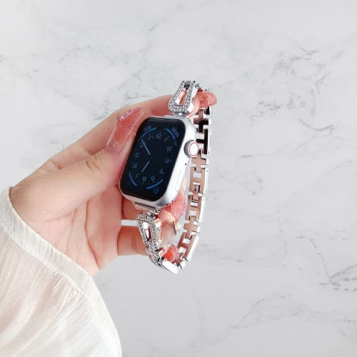 Williane Skiva Diamond horseshoe buckle  Apple Watch Strap